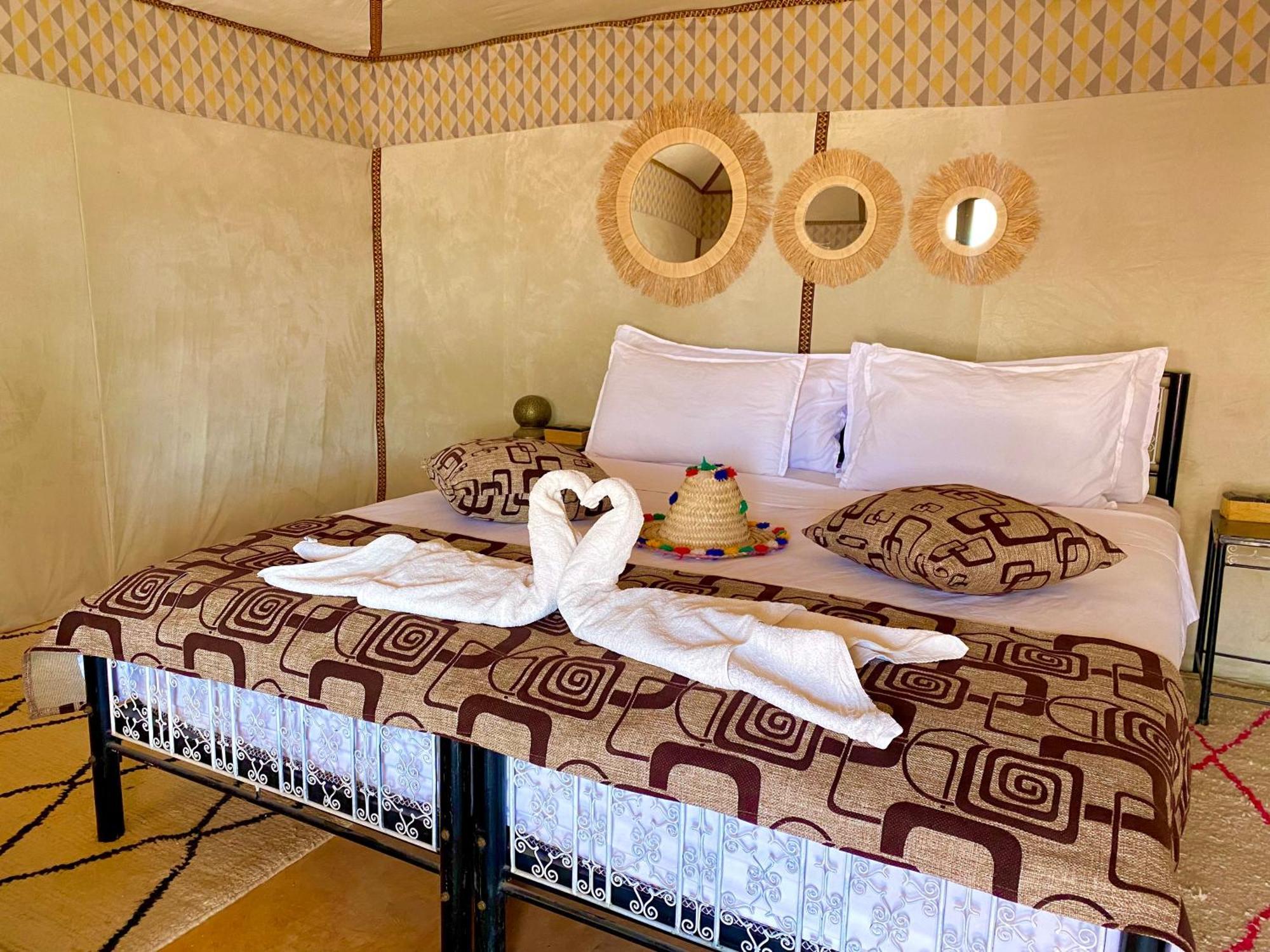 Merzouga Moonlight Desert Camp Exteriör bild
