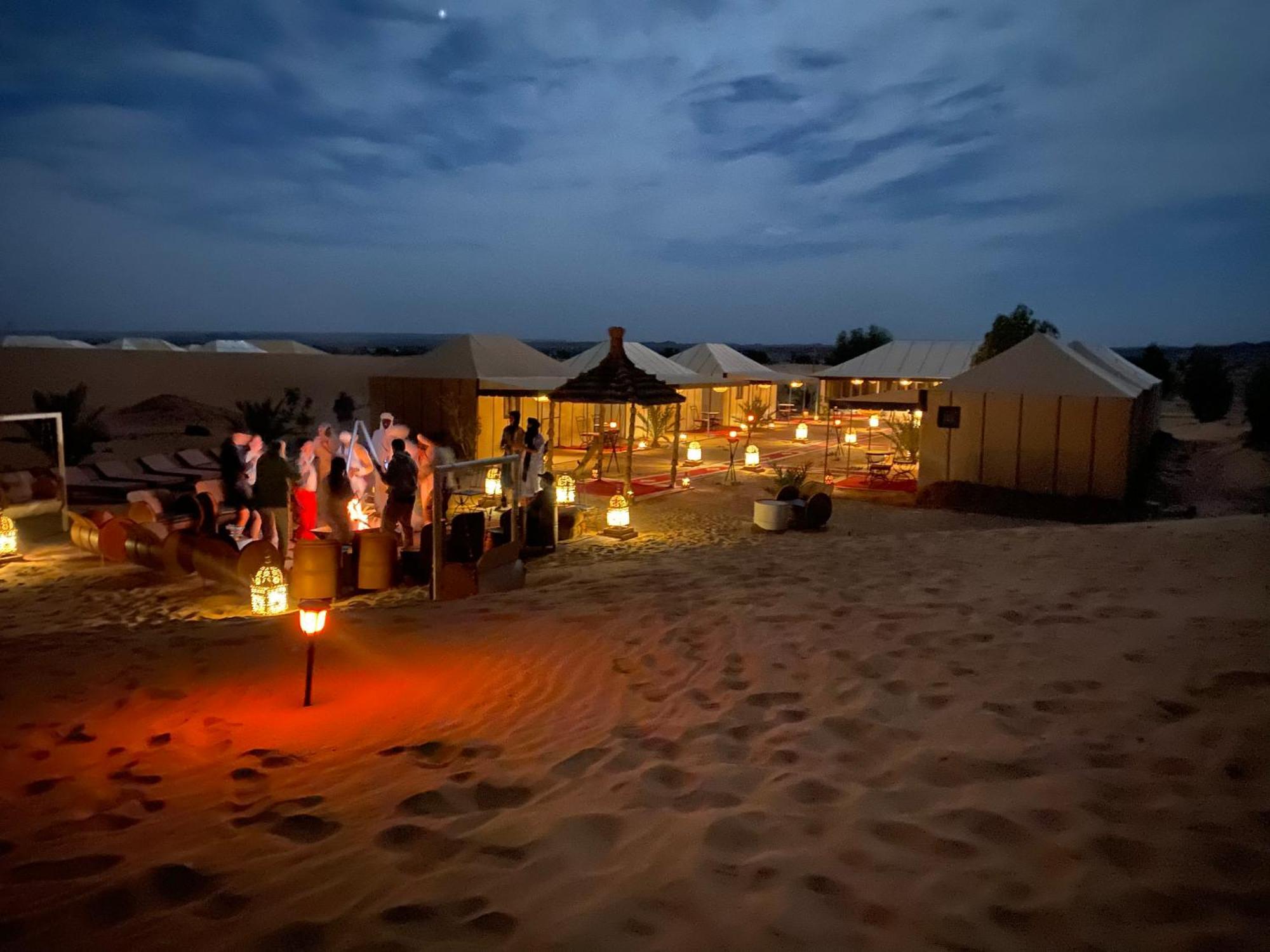 Merzouga Moonlight Desert Camp Exteriör bild